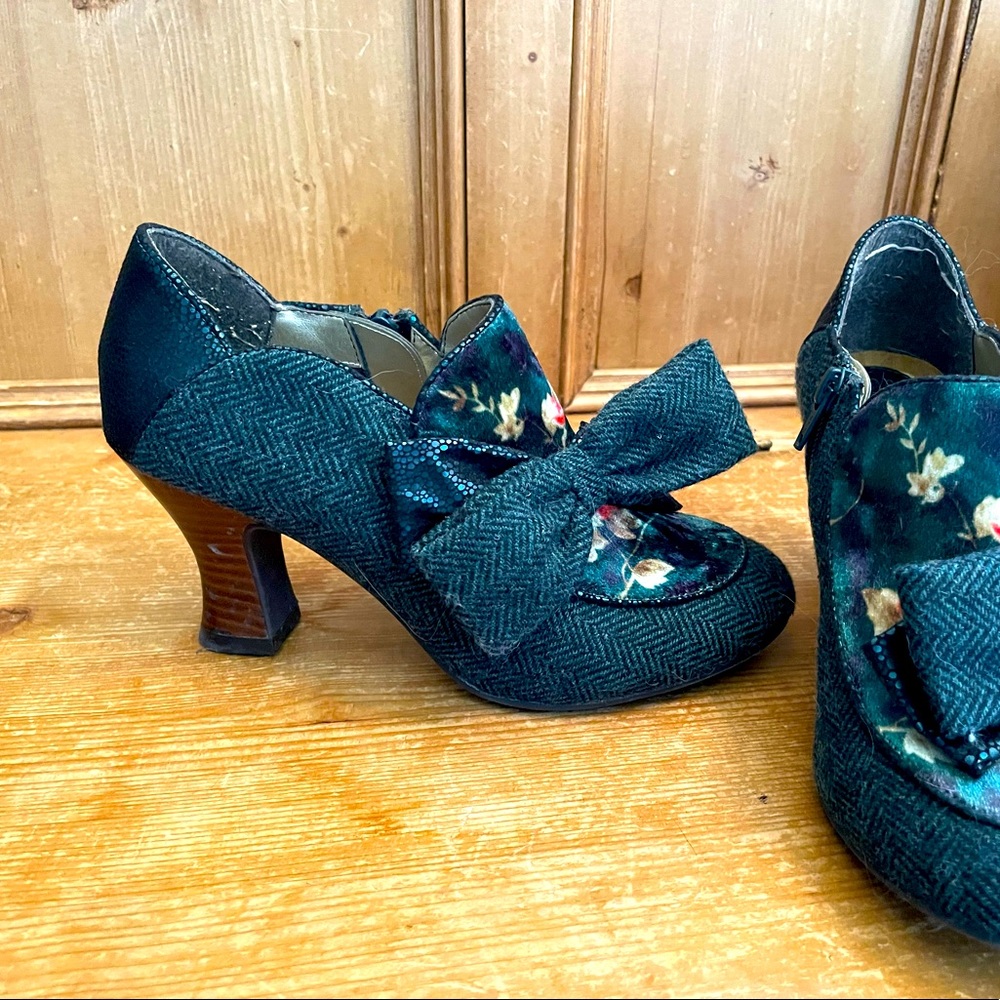 Size 6 adorable shooties